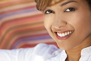 Santa Ana Cosmetic Dentist | gaped teeth, veneers | Dr. Do